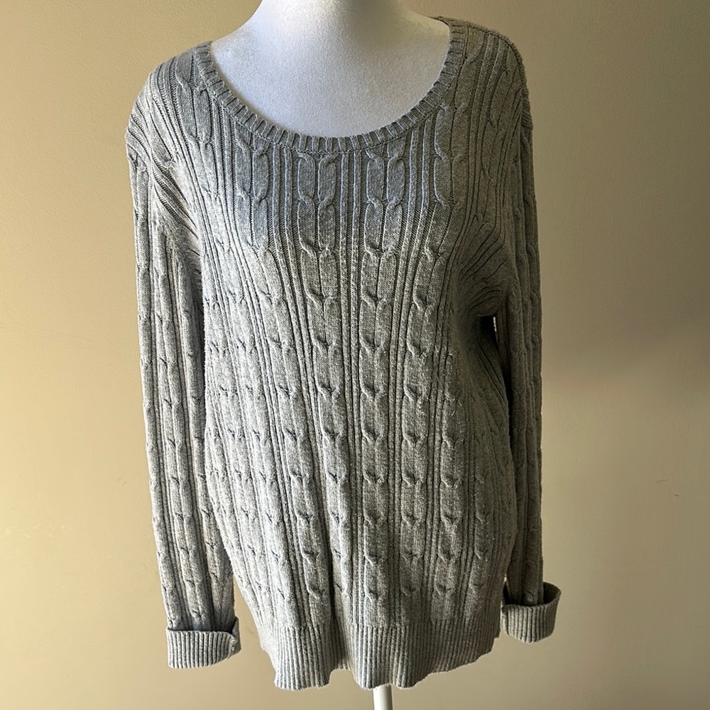 Women’s cable knit sweater
